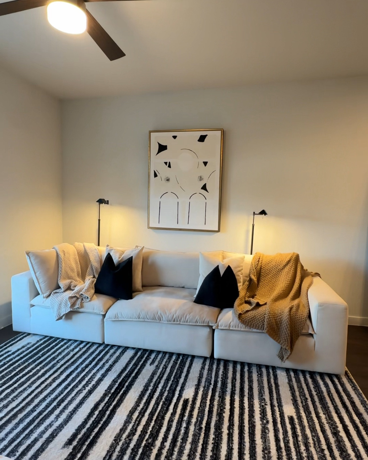 Restoration hardware cloud couch dupe 


#LTKHome