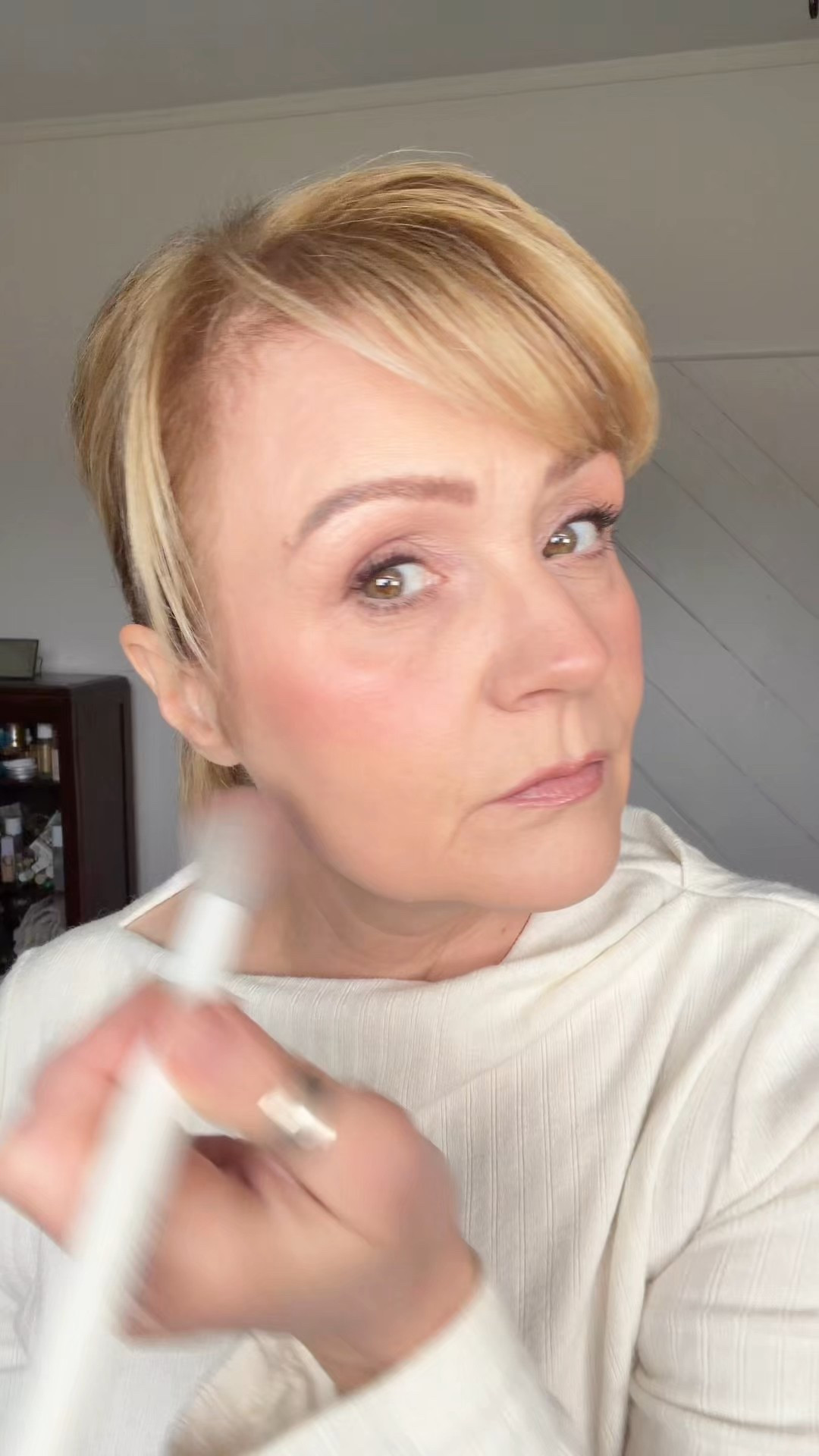 Mature skin makeup that works!  
Even on my 57 year old oily skin. 


#LTKFindsUnder50 #LTKOver40 #LTKBeauty