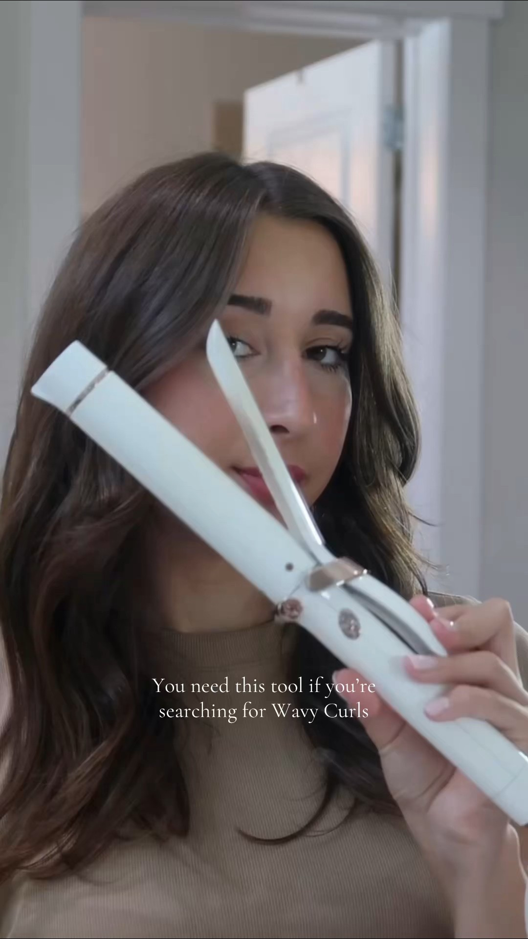 Wavy curls hair tutorial 🤍

#LTKSeasonal #LTKStyleTip #LTKBeauty