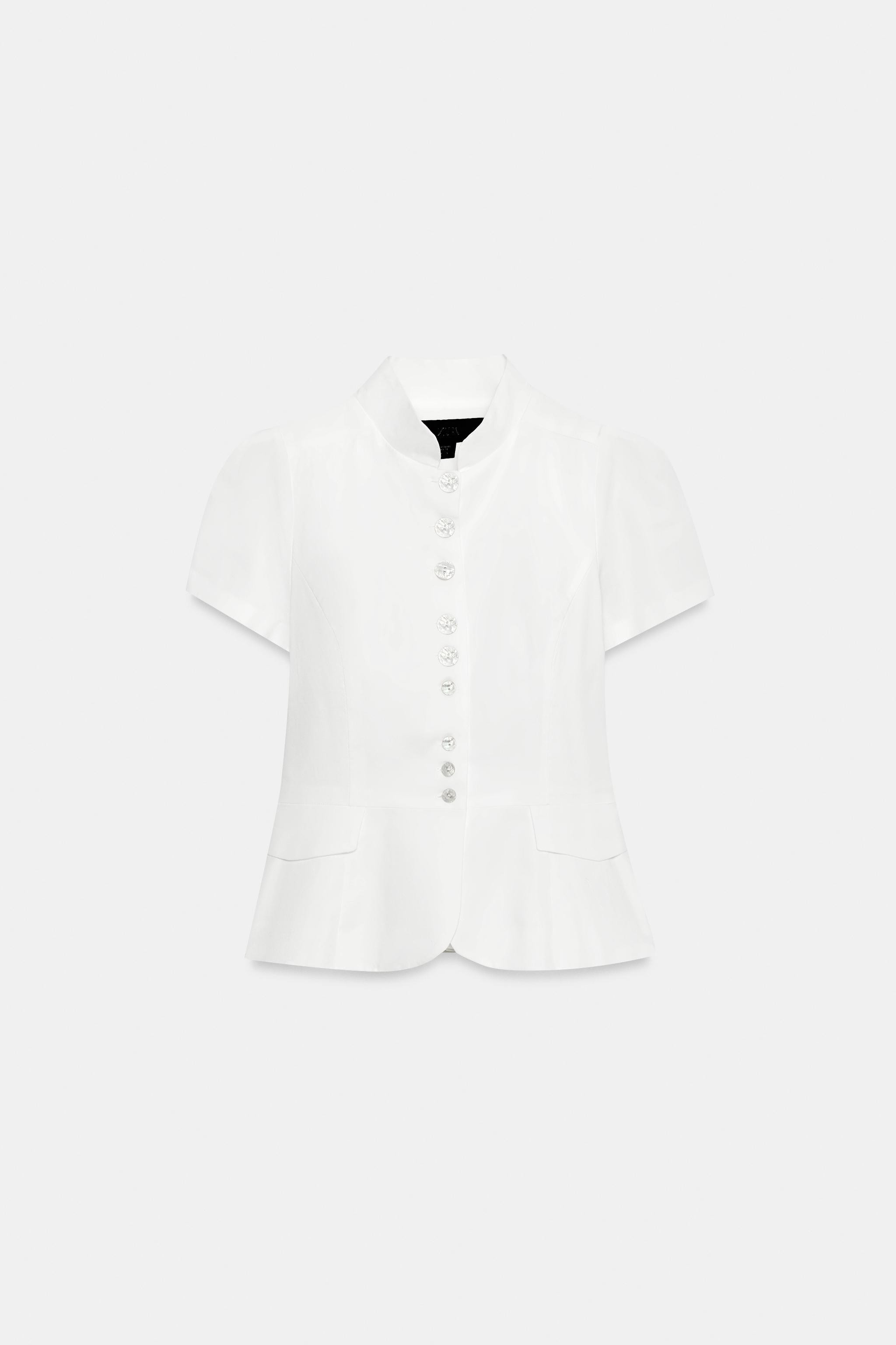 SHORT SLEEVE BUTTON-FRONT TOP | Zara US