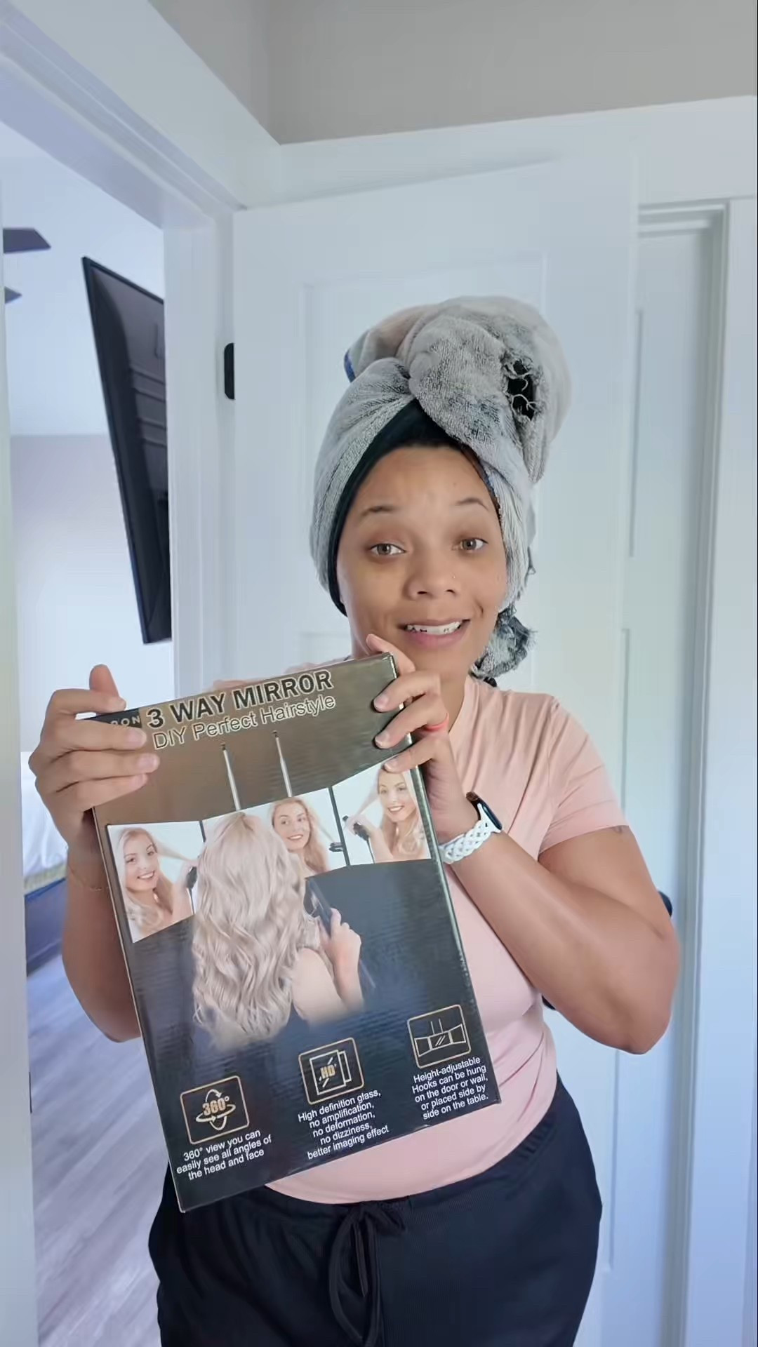 Make doing your own hair easy with this 3 way mirror!

#diyhair #hairmaintenance #locstyles #locs

#LTKBeauty