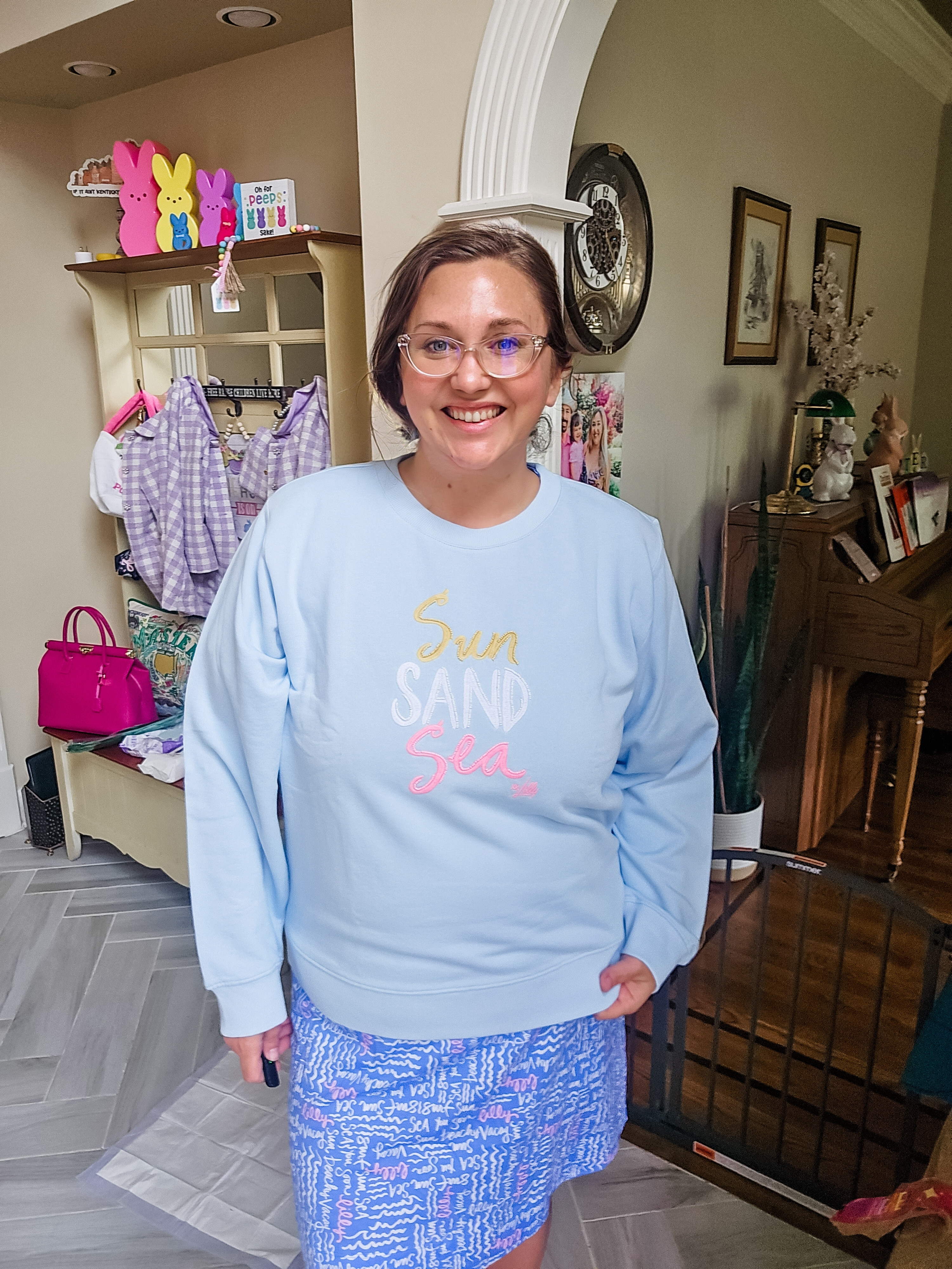 sun sand and sea…. Now please!?! 

The ballad is an XL and the dress under is a tshirt Colson dress also in an XL 

#livinglargeinlilly #lillypulitzer #comfy #lounge #summerstyle 

#LTKActive #LTKMidsize #LTKPlusSize