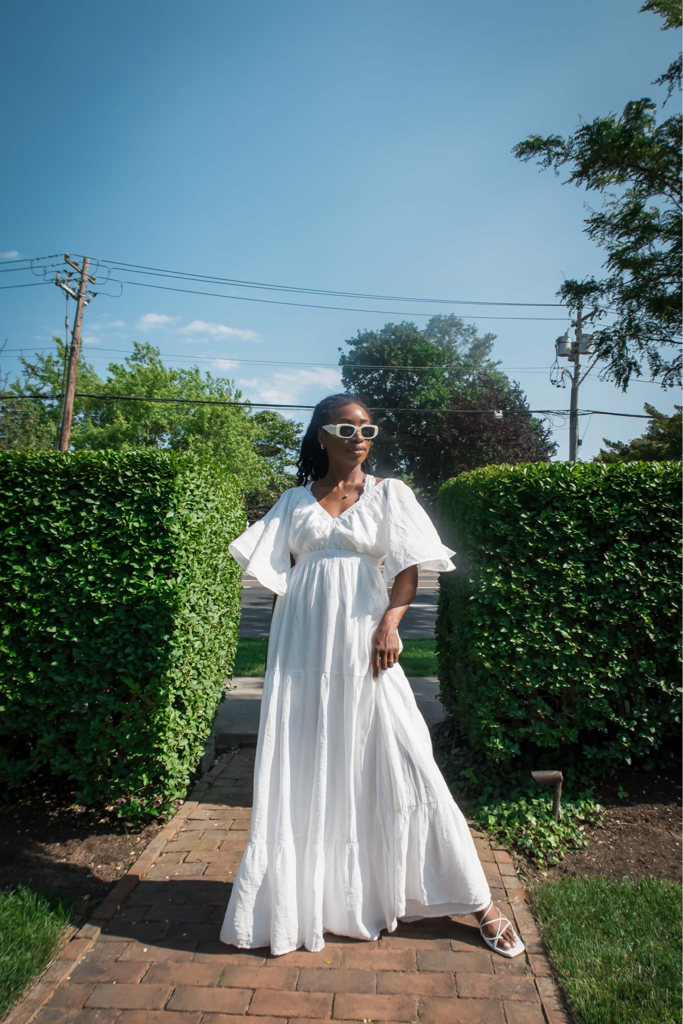 Stunning white maxi dress 

#LTKstyletip #LTKSeasonal #LTKunder100