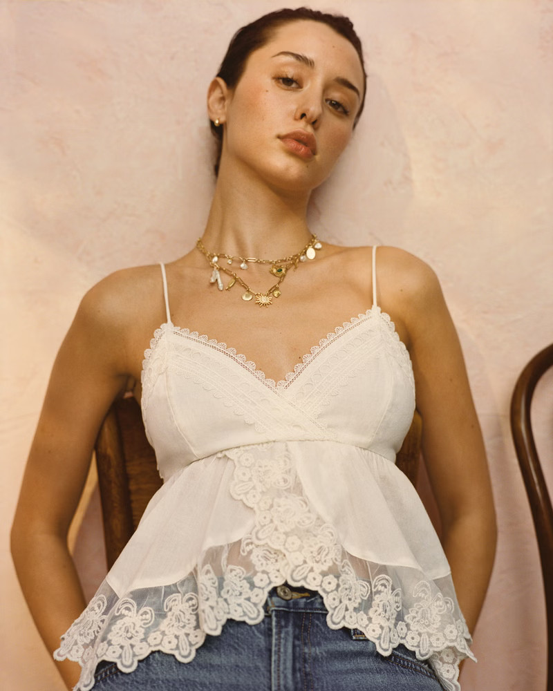 Cropped Lace Bubble Hem Cami | Abercrombie & Fitch (US)