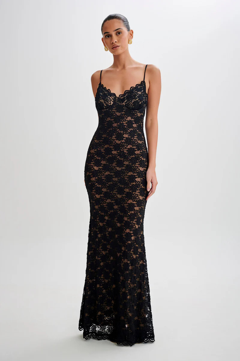 Joelle Lace Cupped Maxi Dress - Black | MESHKI US