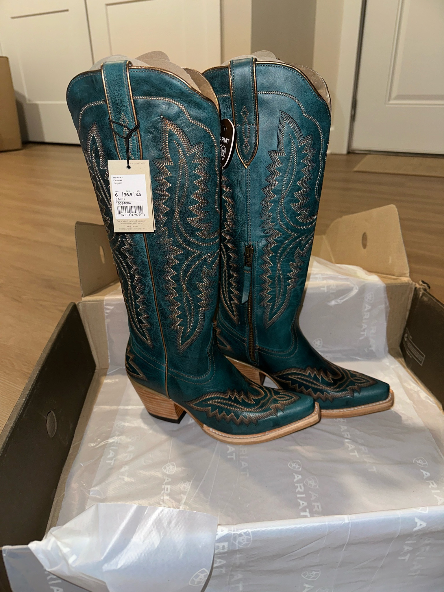 Had to get my hands on these stunning boots