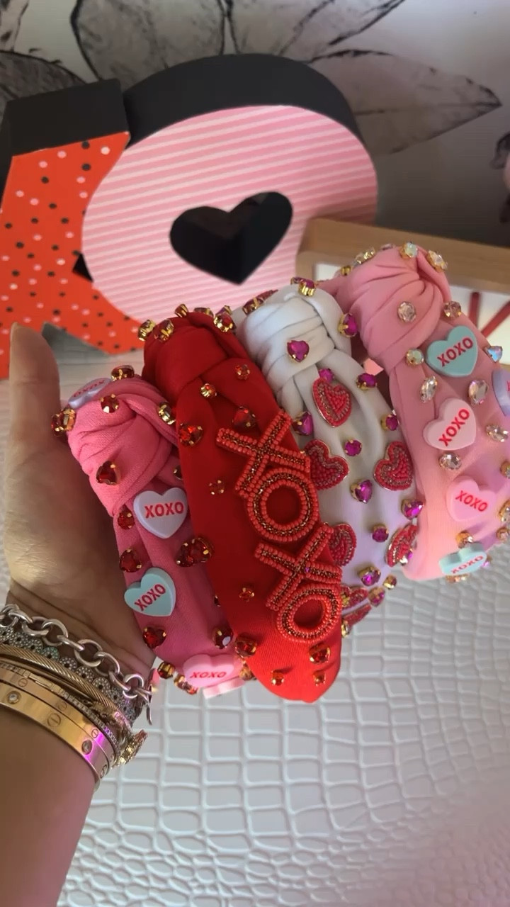 Valentines Day - Designer inspired headbands! Under $20❤️💕