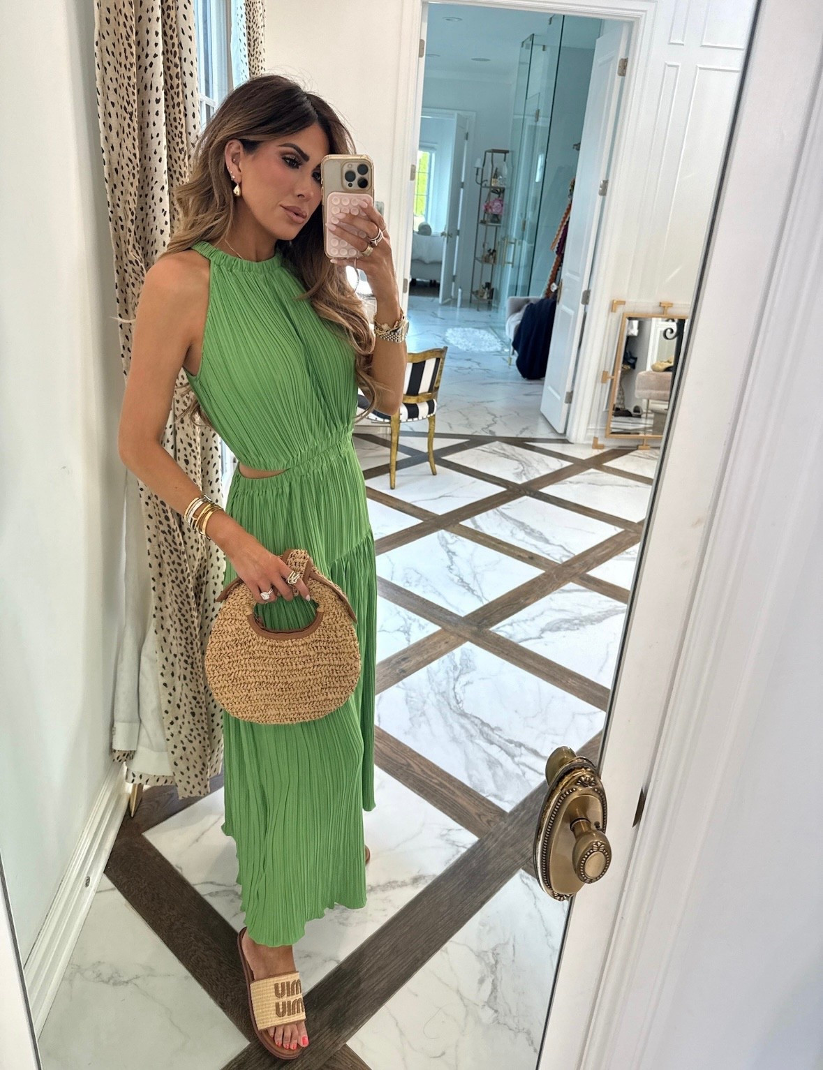 Wearing a size small in this dress!

Summer outfit, Beach bag, Summer outfit inspo, Beach vacation outfits, Europe summer outfit, Graduation dress for mom, Vacation outfit, Date Night outfit, Emily Ann Gemma


#LTKStyleTip #LTKSummerEdit #LTKItBag