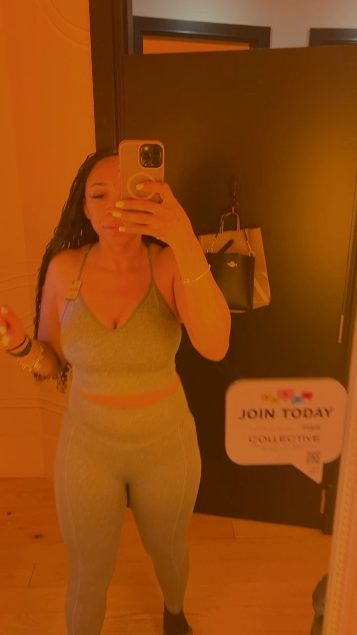 It’s January 17, it’s been 17 days in the new year ! How many of you are still on your new year fitness goals ! 

#LTKfindsunder100 #LTKfindsunder50 #LTKfitness