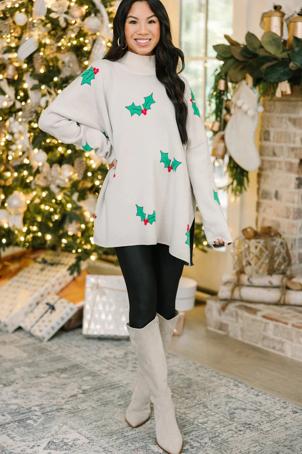 Quick Decisions Oatmeal White Holly Sweater | The Mint Julep Boutique