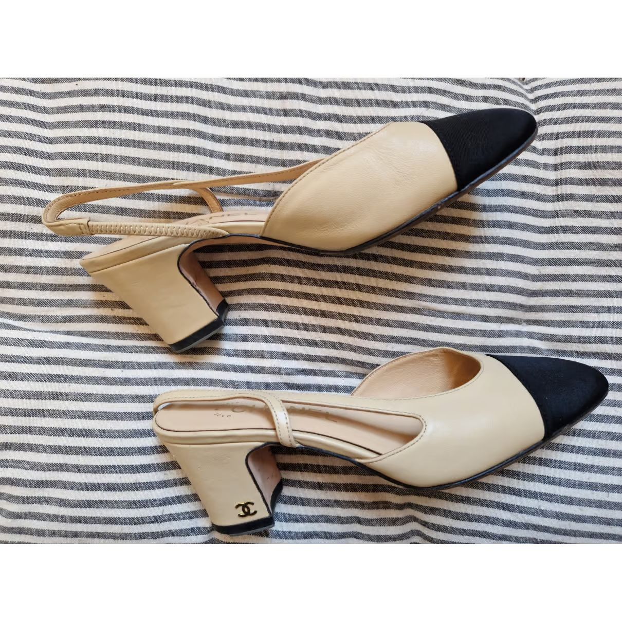 Sandales slingback en cuir Chanel Beige taille 37 EU en Cuir - 34395408 | Vestiaire Collective (Global)