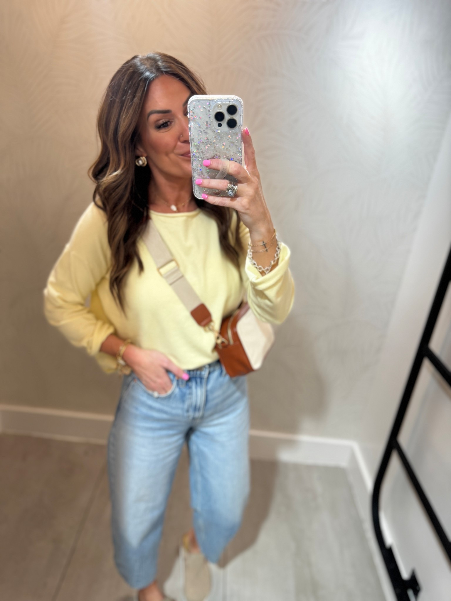 Wearing a small in this Aerie top and a 0 regular in the jeans! I’m 5”6, usually a 0-2, XS/S, 140lb, 32D. 

#LTKmomlife #LTKgrwm #LTKdayinmylife