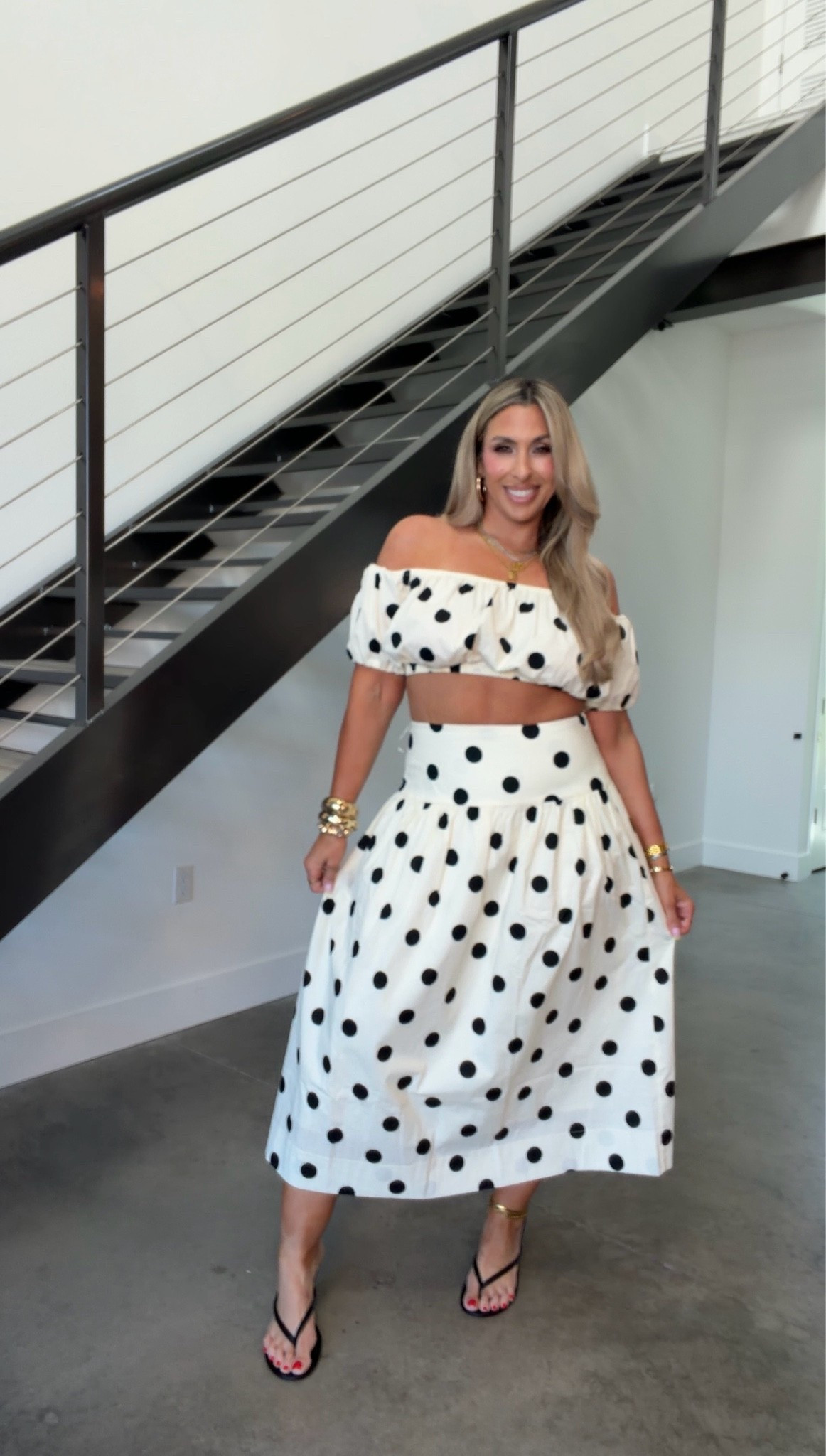 loveeeee this outfit. My current true to size is a L

Top XL (could have done a L) 
Skirt L (side zipper minimal stretch in waist band.

#LTKOver40

#LTKootd #LTKOver40
