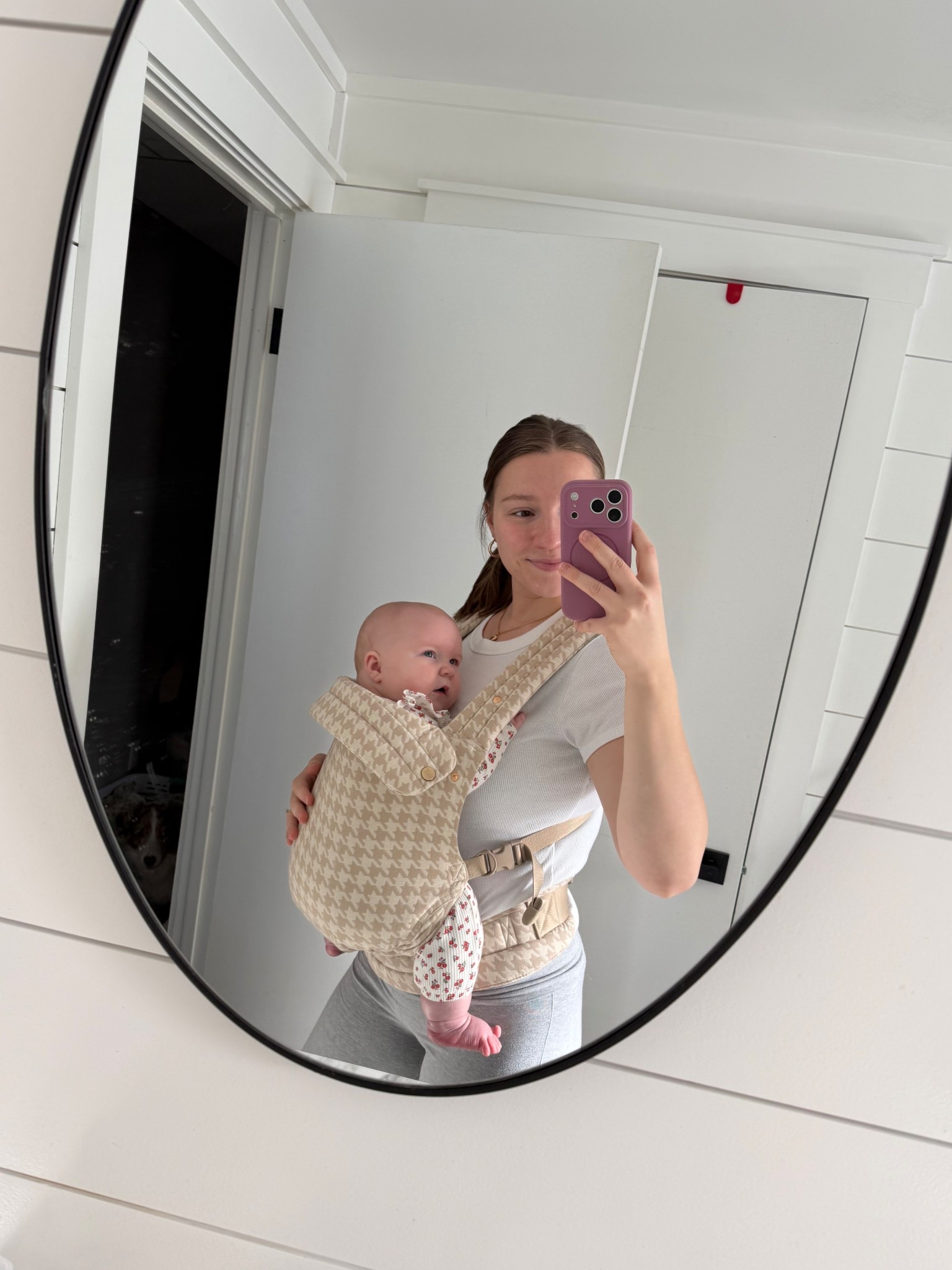 Our favorite baby carrier🤎

#LTKBaby #LTKGiftGuide #LTKmomlife