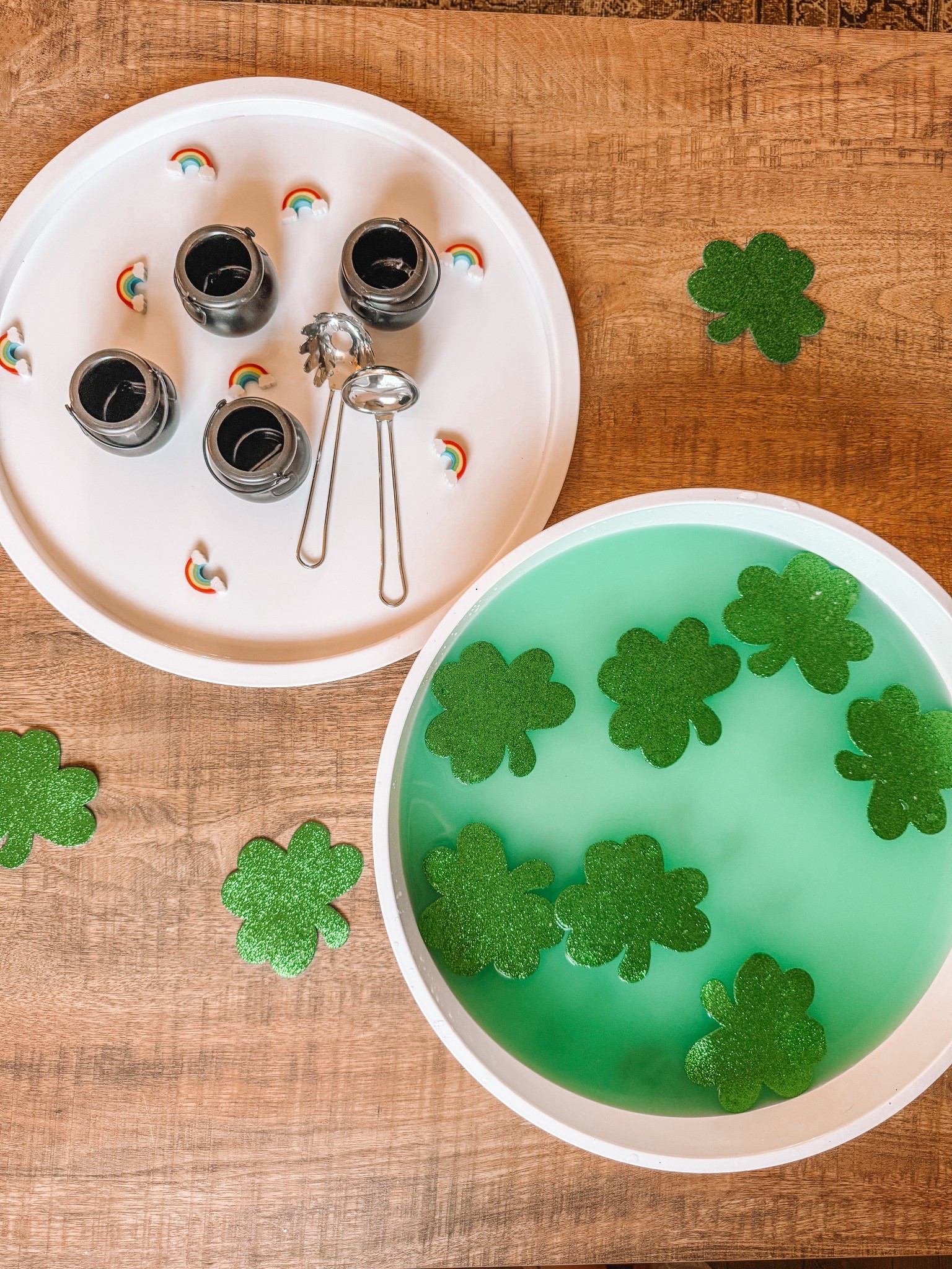 St patricks day swamp water activity ✨☘️

#stpatricksday #stpatricksdayactivities #toddleractivities #kidactivities #sensoryactivities #toddlermom #toddlerthings #diyactivities 

#LTKSeasonal #LTKKids #LTKFamily