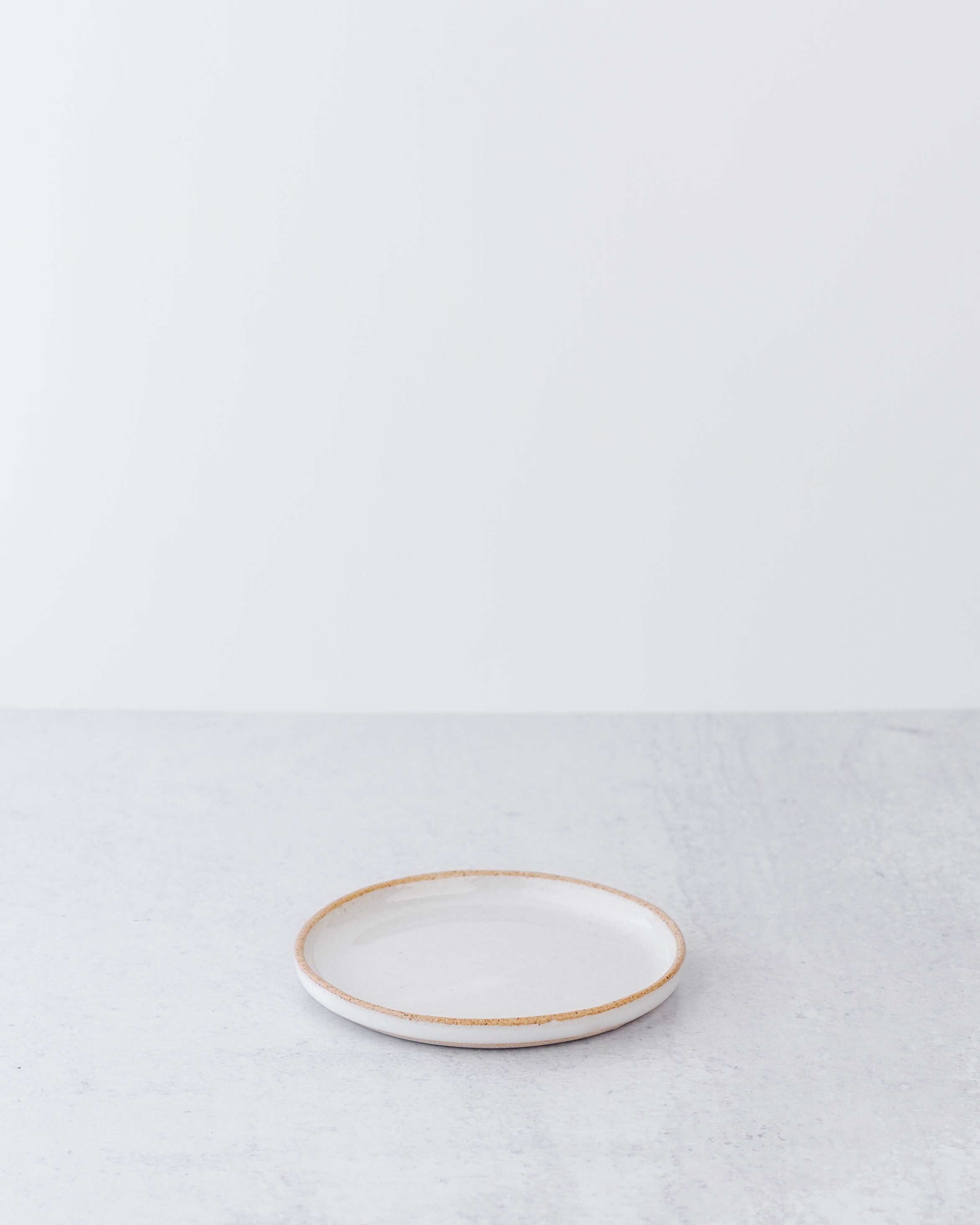 Stoneware Minimal Dish | Mitch Allen Interiors