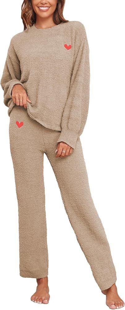 Famulily Womens Cozy Warm Fuzzy Fleece Pjs Sets Cute Heart Embroidery 2 Piece Pajamas Top and Pan... | Amazon (US)