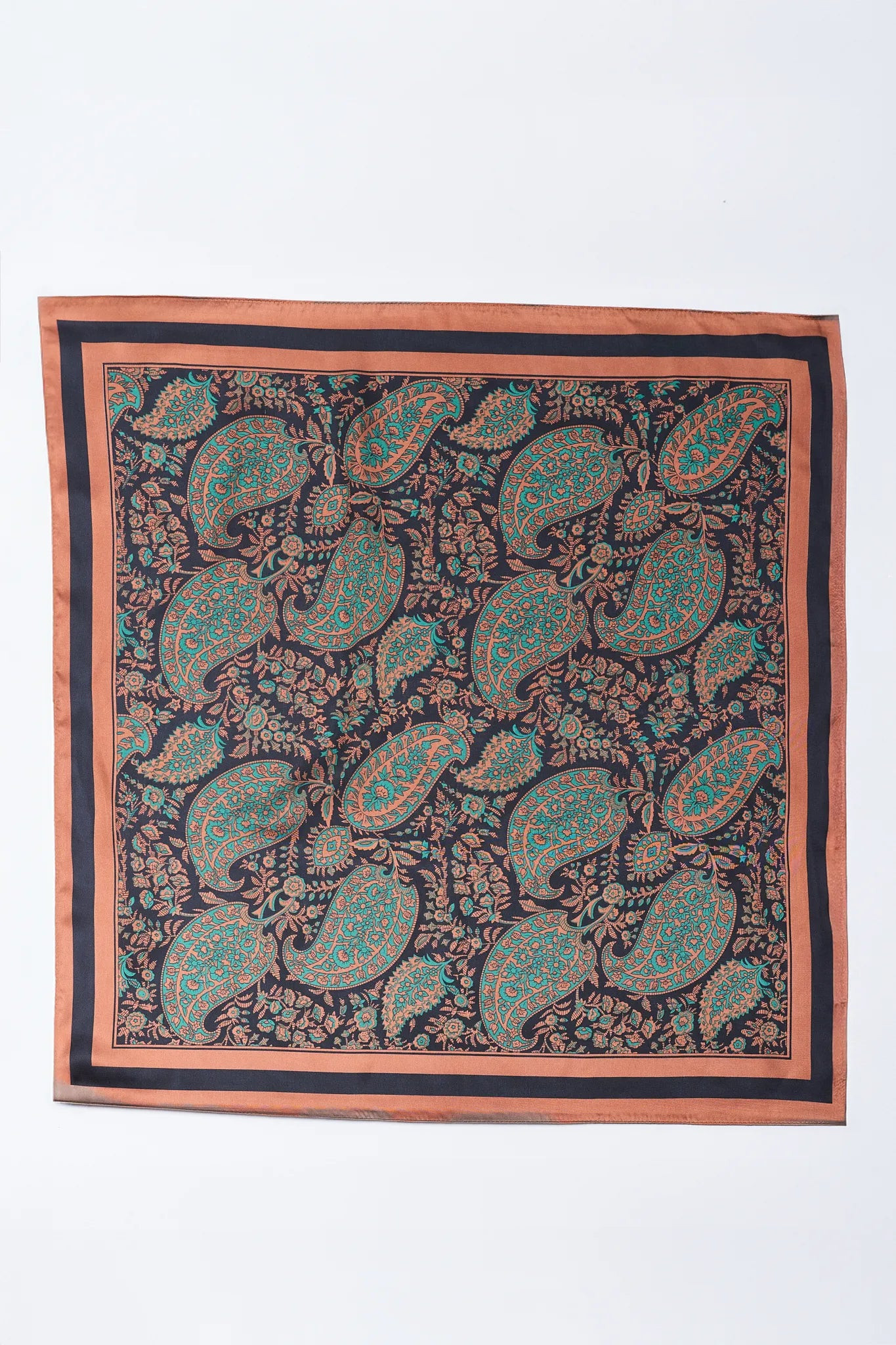 Kennedy Scarf | Avara