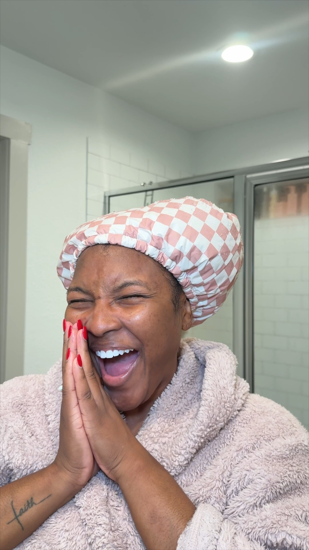 The BEST waterproof showercap! 
