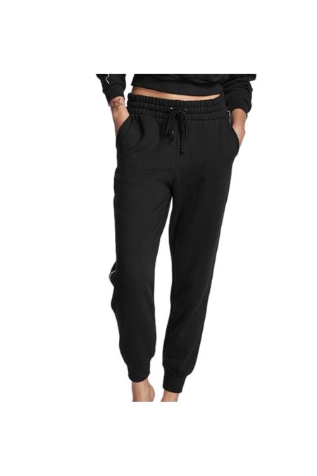 Weekly Favorites- Sweatpants Roundup - February 12, 2023 #sweatpants #joggers #womensweatpants #womensloungewear #loungewear #comfyclothes #wfh #cozy #everydaystyle #winteroutfit #womensfashion #ootd

#LTKSeasonal #LTKFind #LTKunder100