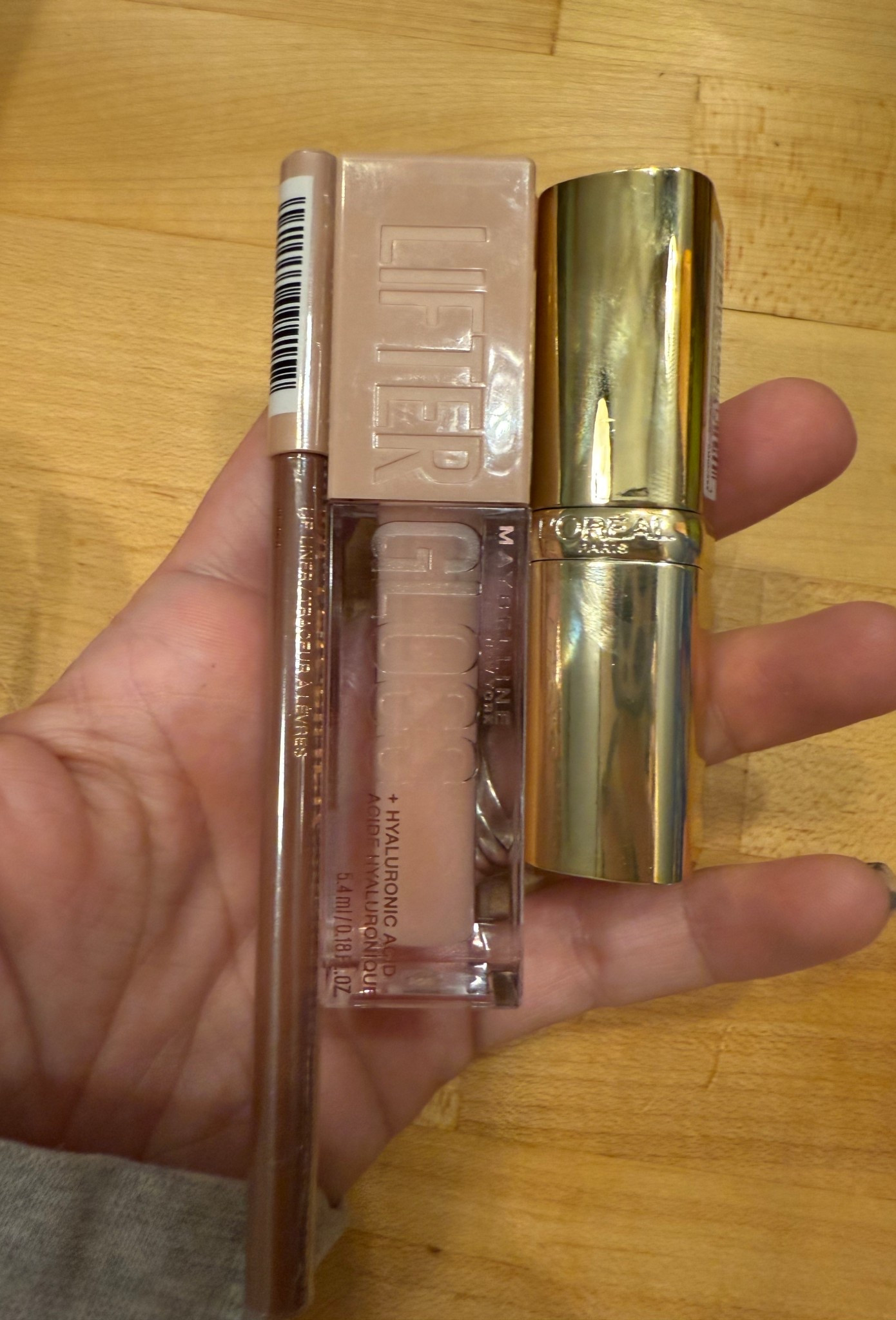 Amazing drugstore nude lip combo!


#LTKFindsUnder50 #LTKBeauty