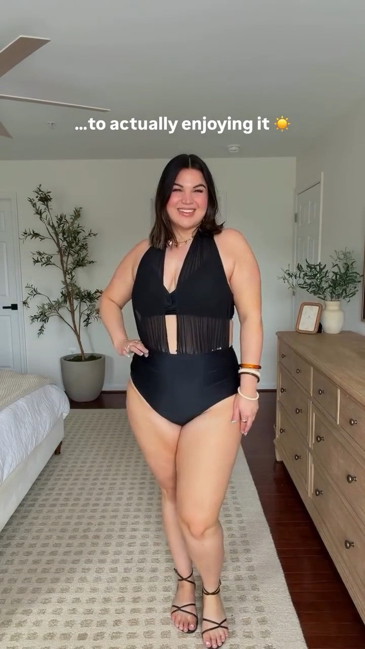 Midsize/curvy friendly swimsuits 

Wearing a size xl in all

#LTKSwim #LTKTall #LTKMidsize