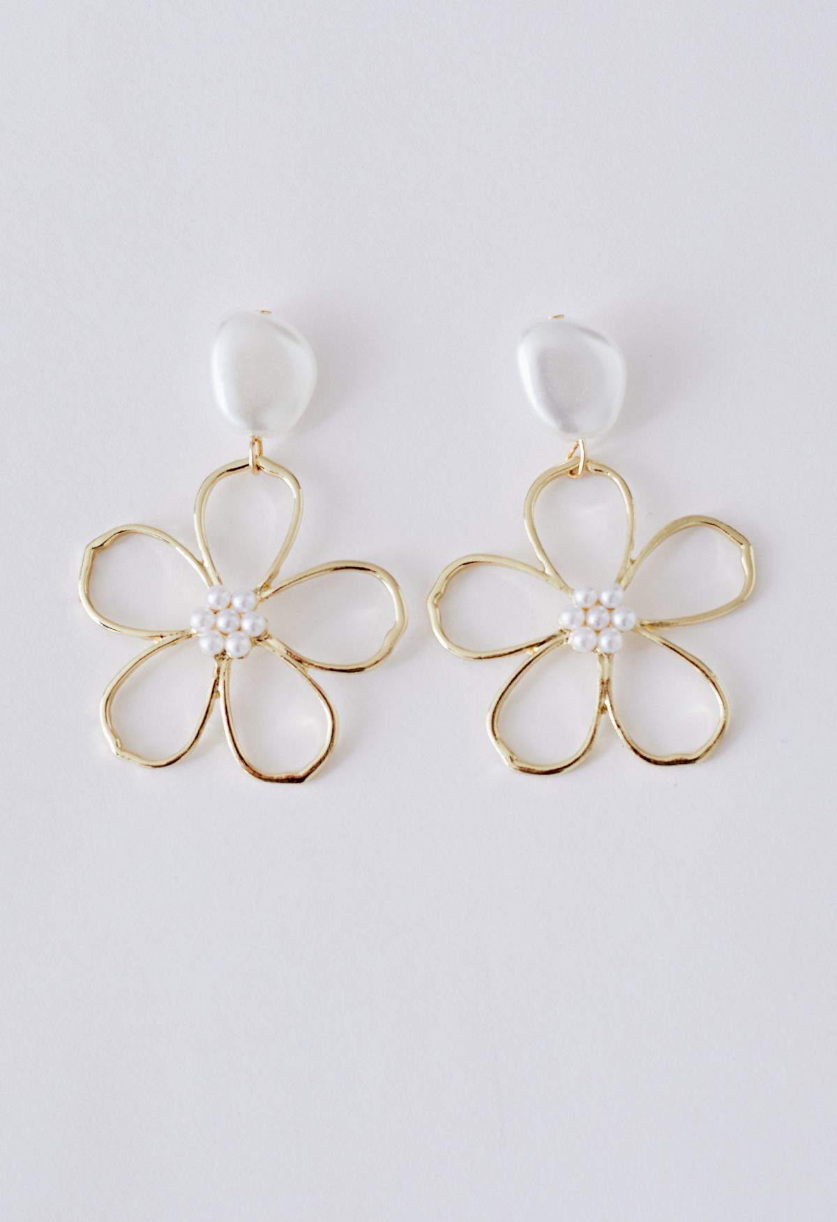 Pearly Hollow Out Floral Earrings | Chicwish