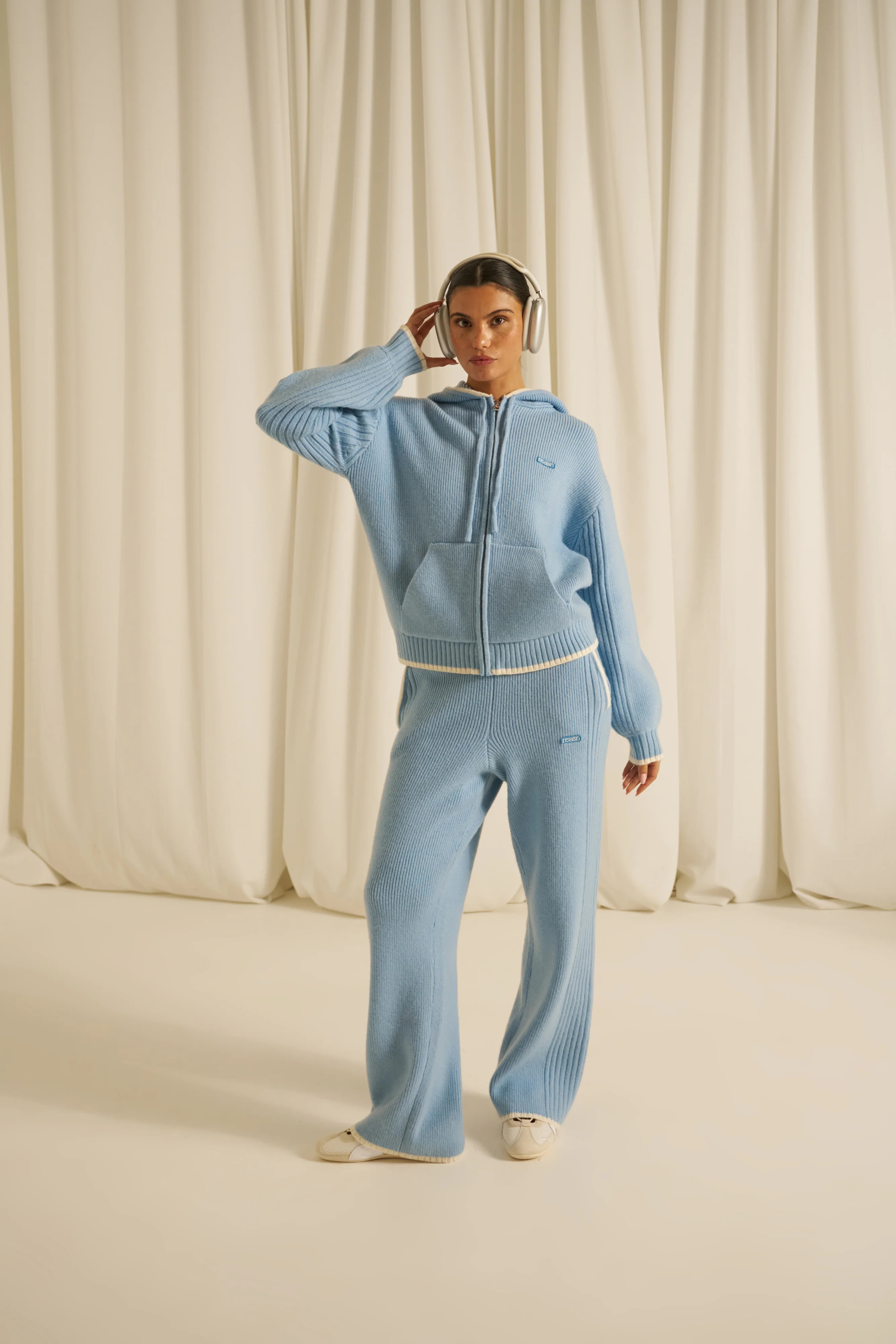 Contrast Tipping High Waist Knitted Trousers - Powder Blue | Reasn