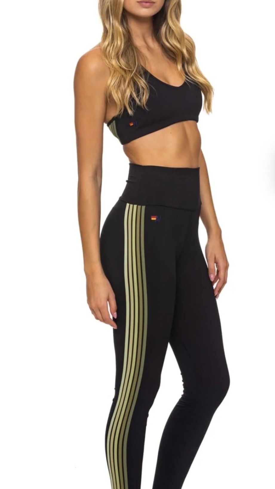 Obsessed with this set. 
Fitness
Pilates outfits
OOTD