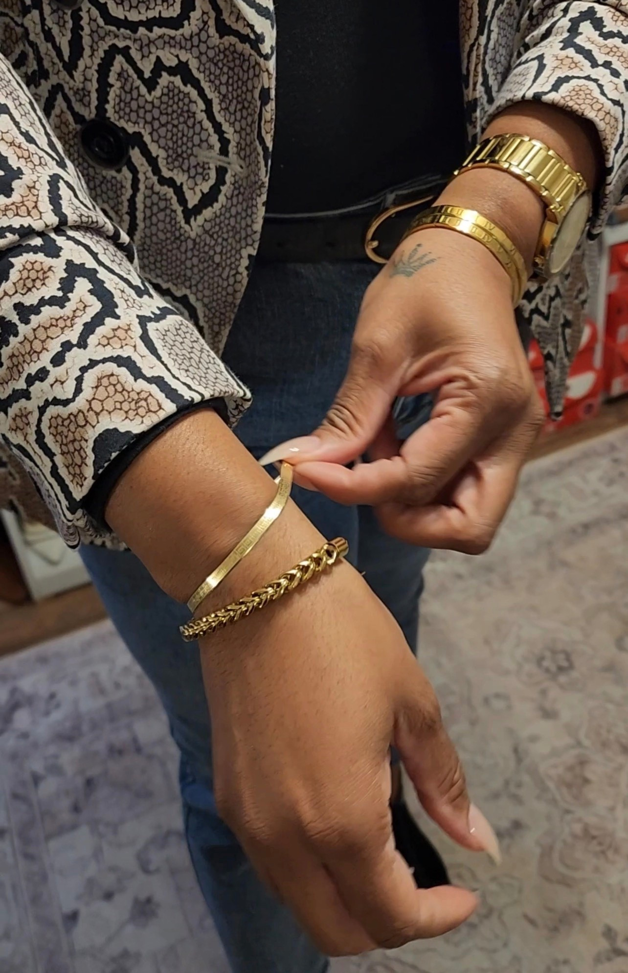 It’s always the details for me…
gold, simple, and worn on repeat 

#LTKgrwm #LTKselfcare #LTKOver40