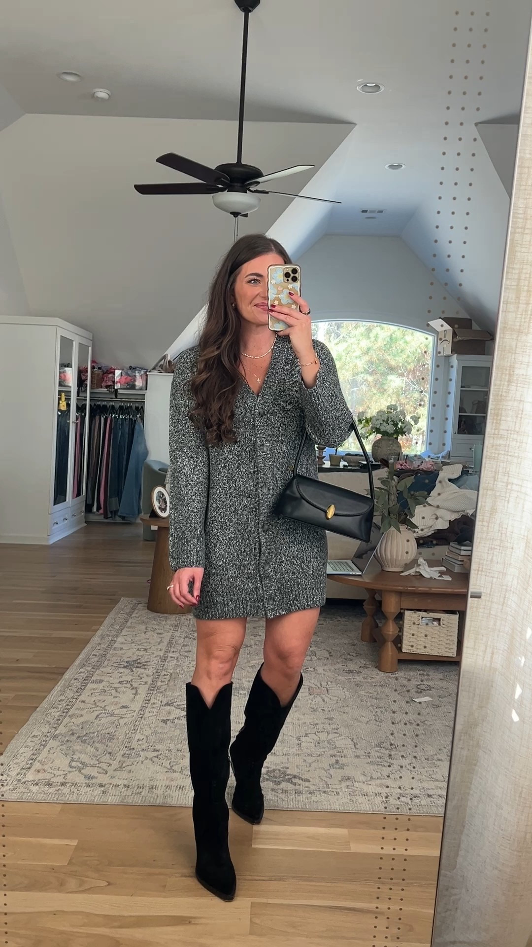 Abercrombie haul! 😍🫶🏼⭐️ 20%-50% off everything 🤩👏🏼 AND my code AFMORGAN stacks for extra 15% off!!! ⭐️ 

Sizing info:
I’m a true size 8/M & 5’5. My waist 29”, hips 40”, & bust 36.5”
•Jeans TTS - 29 reg in light knee destroy wash - my fave jeans ever & this wash is my fave - just restocked in all sizes!!! 🤩 & new ones - dark w raw hem • Baggy jeans “dark w bow embroidery”
•tees & sweaters all TTS - M 
•skort TTS - M
•sweatshirts all size L
•pajama pants TTS - M
•houndsooth 1/4 zip Sherpa sized up 1 to L
•athletic puffer jacket & dress coats TTS - M
•workout clothes & zip hoodie TTS - M 
•dresses TTS - M reg length


Abercrombie haul! 😍🫶🏼 ordered some new jeans, dresses, & outfits for the holidays and OMG! everything is on major deal already for Black Friday!!! ⭐️ 20%-50% off everything 🤩👏🏼 AND my code AFMORGAN stacks for extra 25% off!!! ⭐️ if you’ve never tried their jeans they’re truly top tier 🤌🏼 my faves just restocked!!! 👖 this haul is SO GOOD OMG!!!! Got some new washes & the embroidery tho!!! 🎀 & the prettiest holiday dresses. 🎄 this is the one I’m wearing for our family photos & it’s STUNNING!!! 🙌🏼 & the Christmas PJs + the little Christmas snoopy tee! 😍🥹 I cannot!! What’s your fave from this Abercrombie haul?! 👇🏼 🔗 Comment SHOP for the exact links for everything in this haul! 🔗 & Linking everything for y’all w sizing info on my LTK linked in my Instagram bio! 😘 
 

#abercrombiepartner #abercrombiehaul #abercrombie #liketkit @shop.LTK @abercrombie #momjeans #abercrombiejeans #widelegjeans #holidaydress #sweaterdress  #clothinghaul #oversizedtee #weddingguestdress #workoutoutfit #butterysoft #datenightoutfit #getdressedwithme #sizemedium

*Offer valid in stores and online from 11/24/2025-12/1/2025 in US/CA. Excludes clearance and gift cards. Online price reflects discount. *Use code AFMORGAN to get an additional 15% off everything in stores and online at checkout from 11/24/2025-12/1/2025 in US/CA. Excludes clearance and gift cards. See details online.

#LTKSaleAlert #LTKHoliday #LTKCyberWeek