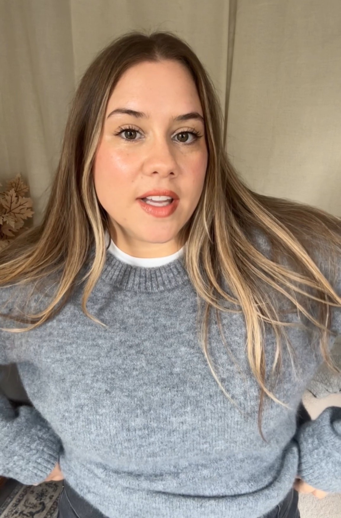 The perfect crewneck white layering tee that pops out of sweaters 

Linking my exact  sweater in this year’s colors 

The nicest detail that is small but makes a big difference 


Sezane sweater
Fall sweater
Fuzzy sweater
Winter sweater
Grey sweater
White tee
Ribbed tee
Target finds


#LTKSeasonal #LTKStyleTip #LTKFindsUnder50