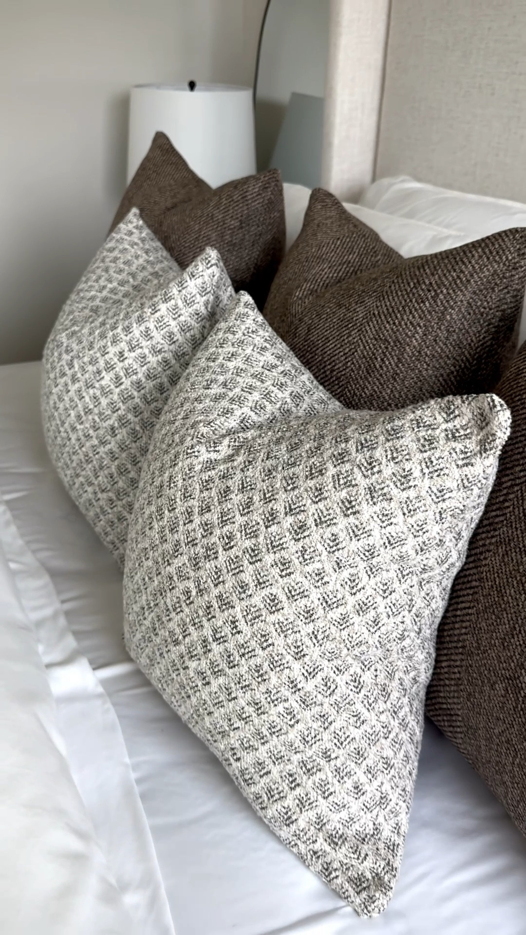 Neutral pillow covers, brown pillow covers, floral pillow covers, guest bed, pillows, bedroom, pillow covers, pillow covers, throw pillows, spring pillow covers

#LTKHome #LTKSeasonal #LTKMothersDay