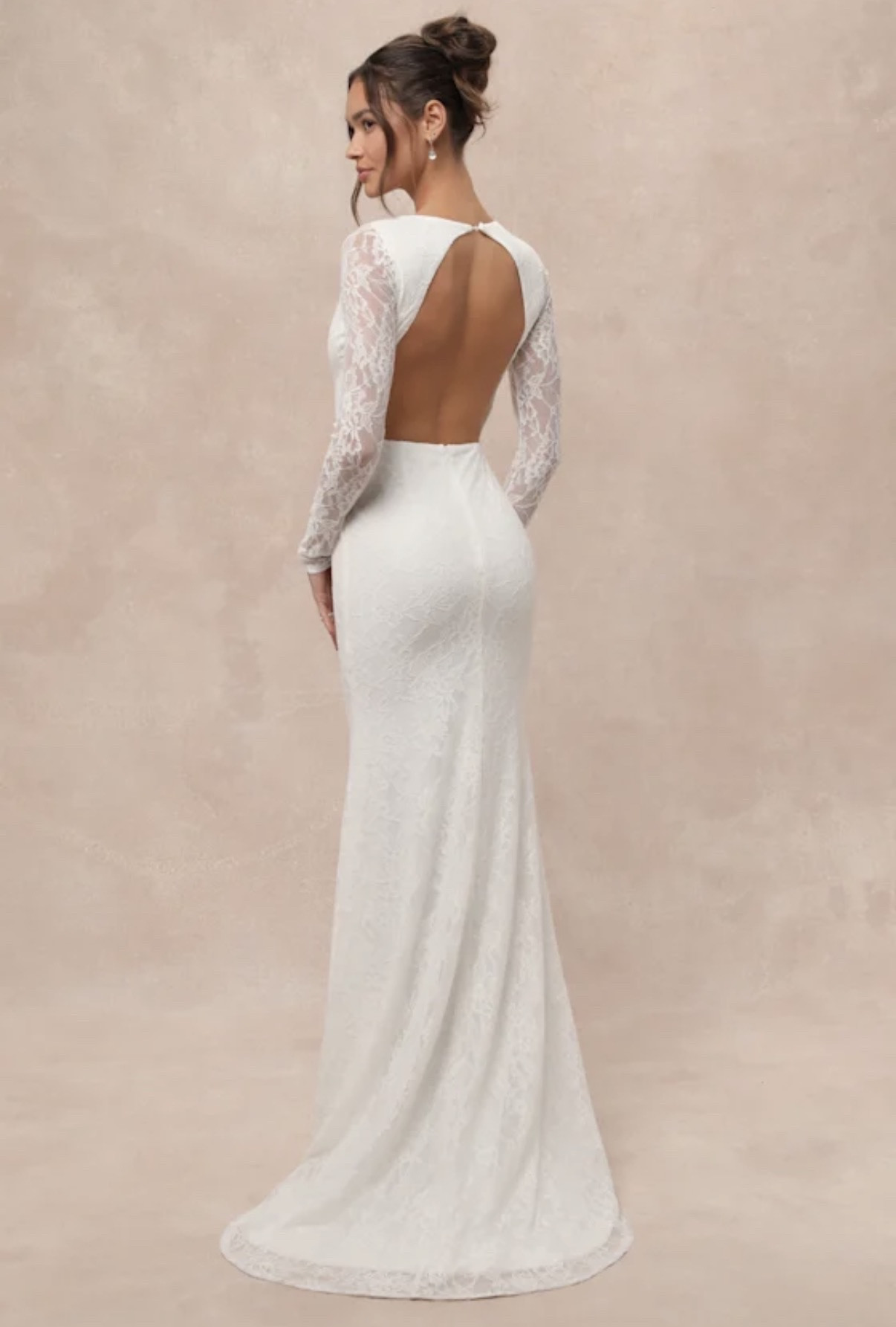 Brides on a budget but still want luxury energy? Say less 🤍

These wedding dresses are all under $200 and photograph beautifully.

Think timeless silhouettes, flattering cuts, and elegant details that feel elevated without the crazy price tag.

Smart brides know it’s not about the price… it’s about the fit and the vibe. I rounded up my favorite affordable bridal finds.

#AffordableBride #WeddingOnABudget #BridalFinds #BrideToBe #WeddingPlanning #ElegantBride #MinimalBride #ShoppingWithPriiincesss #Atlantamom #Atlantabloggers #Atlantablogger #AtlantaCreator #Atlantacontentcreators #Atlantacontentcreator

#LTKootd #LTKWedding