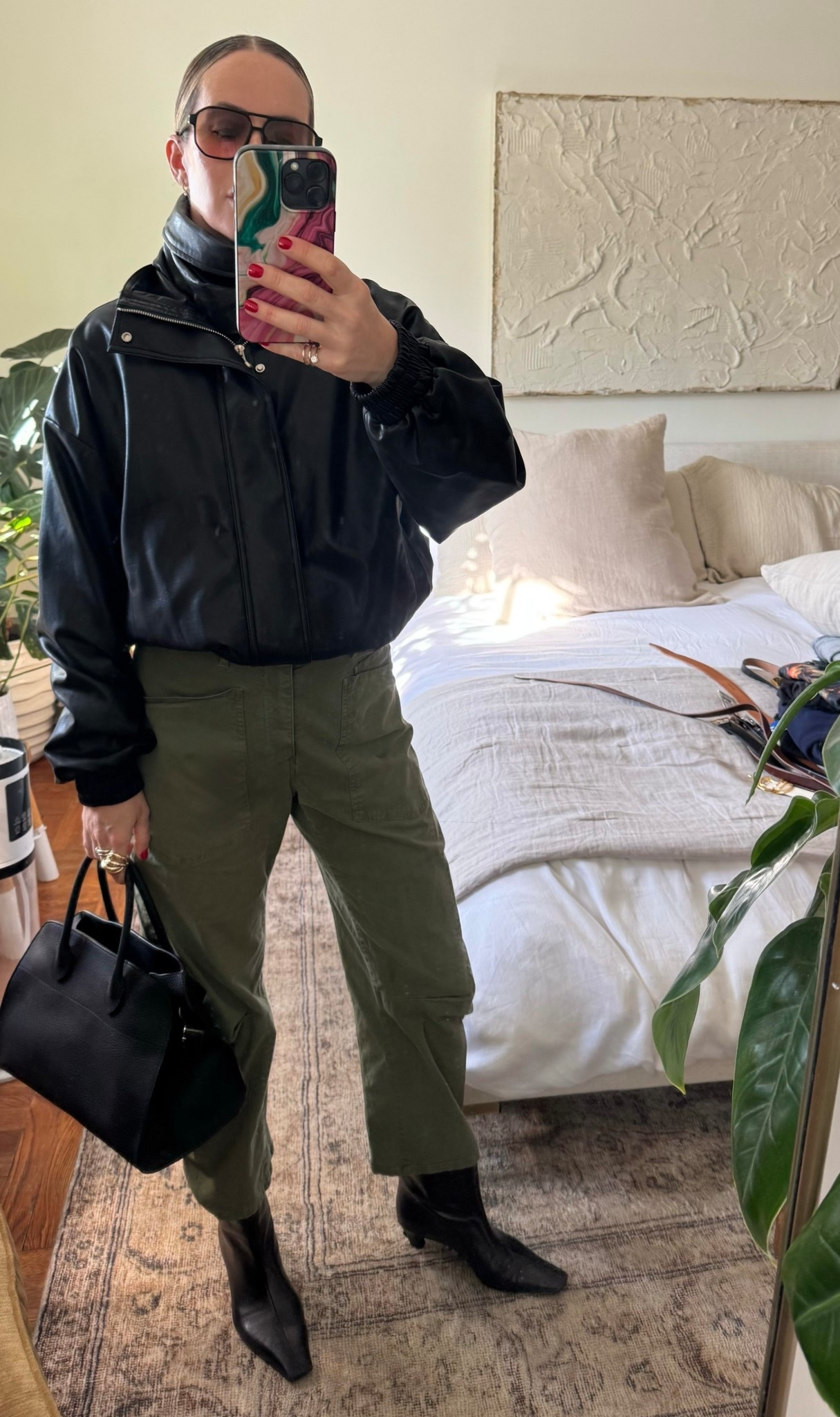 Sizing: wearing a M in the jacket and I sized down one size in the pants. Could have gone down two sizes but wanted them a bit looser.