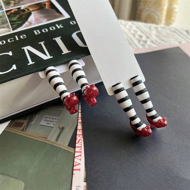 Wicked Witch Of The West Book mark | SHEIN