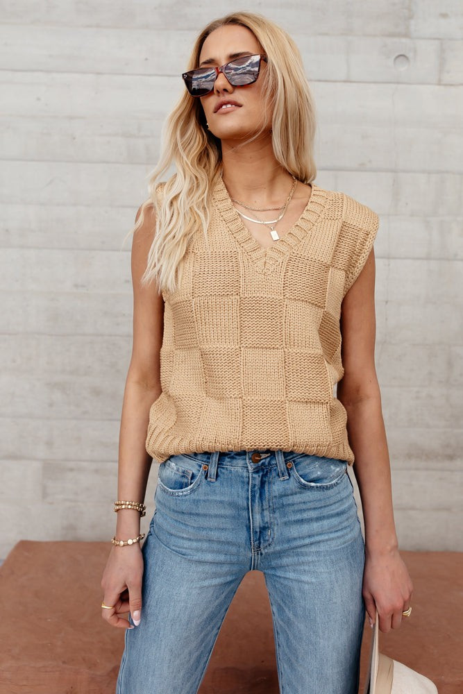 Rudie Sweater Vest in Tan | Böhme US