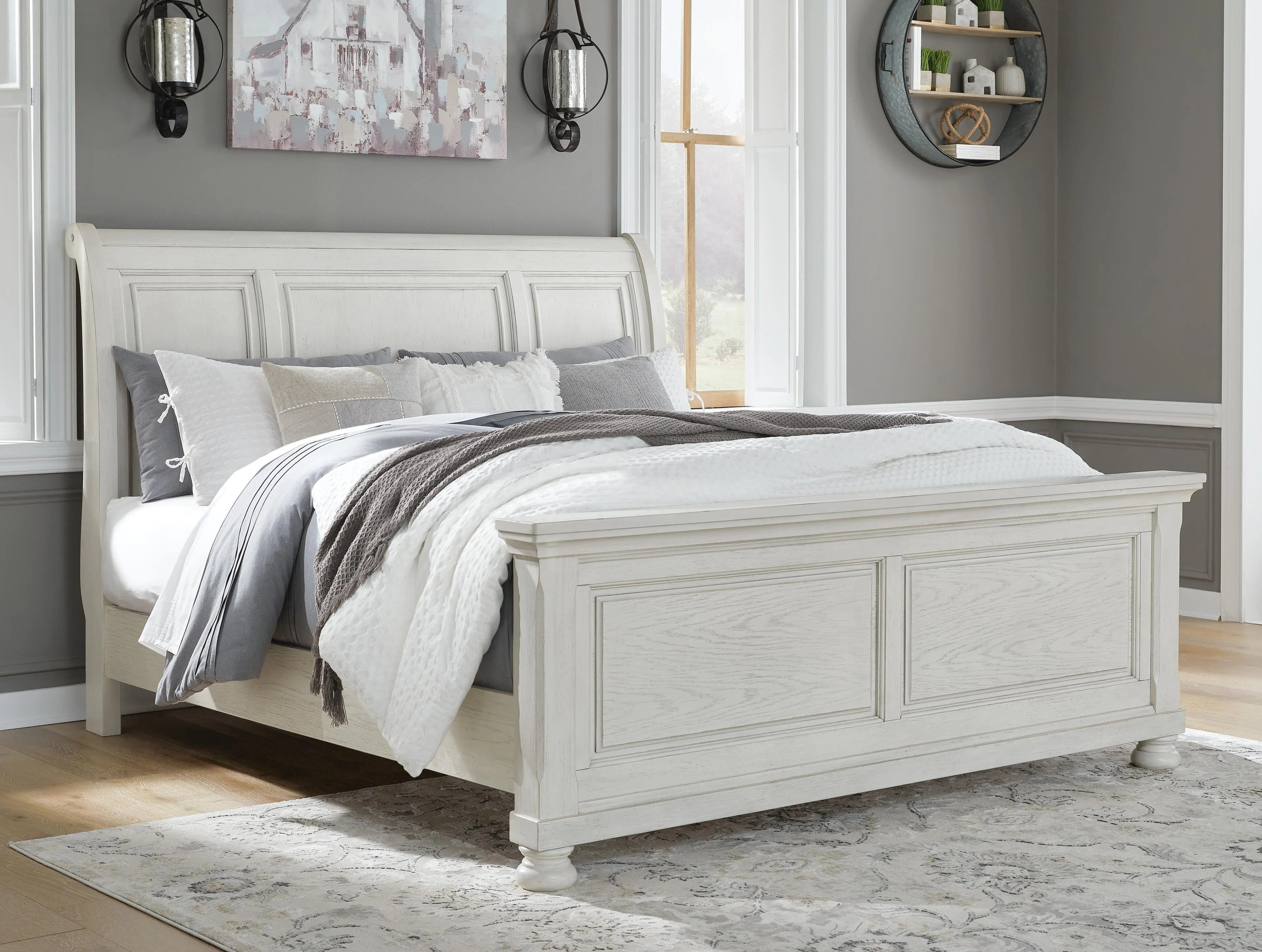 Robbinsdale Queen Sleigh Bed, Antique White | Ashley