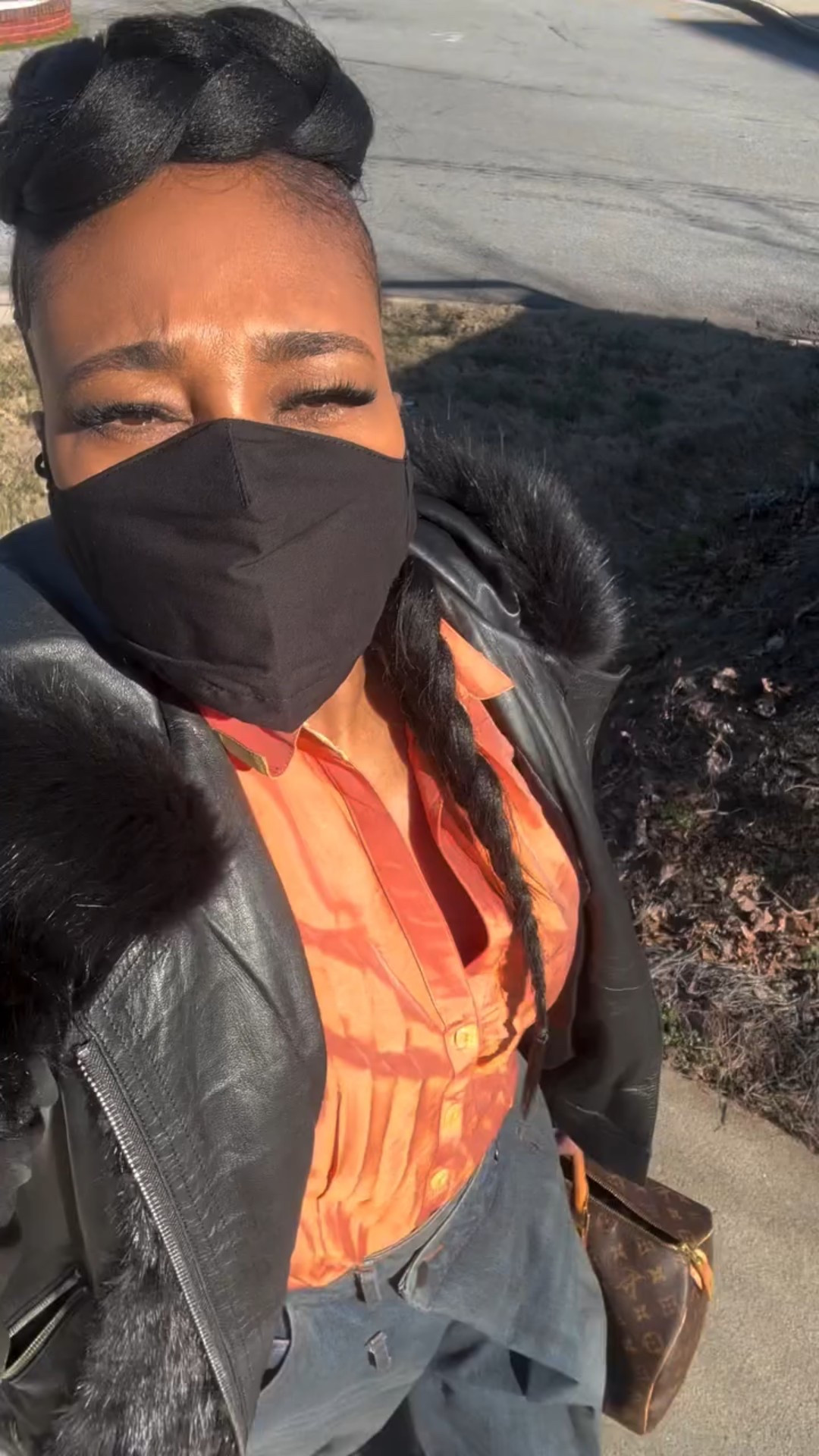 2nd Doctor’s Visit! Y’all stay safe out there!

Music: Wants and Needs
Artist: Diamond Audio

#ootd #doctorvisitglam #FirstLadyApproved

#LTKootd #LTKdayinmylife