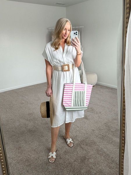 I love this Loft shirtdress and tote! I wore this and Cabo and it was the perfect vacation look! 

#LTKFind #LTKstyletip #LTKSeasonal