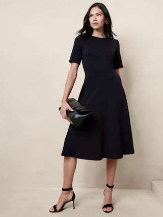 Soft Touch Scuba Seamed Midi Dress | Banana Republic Factory