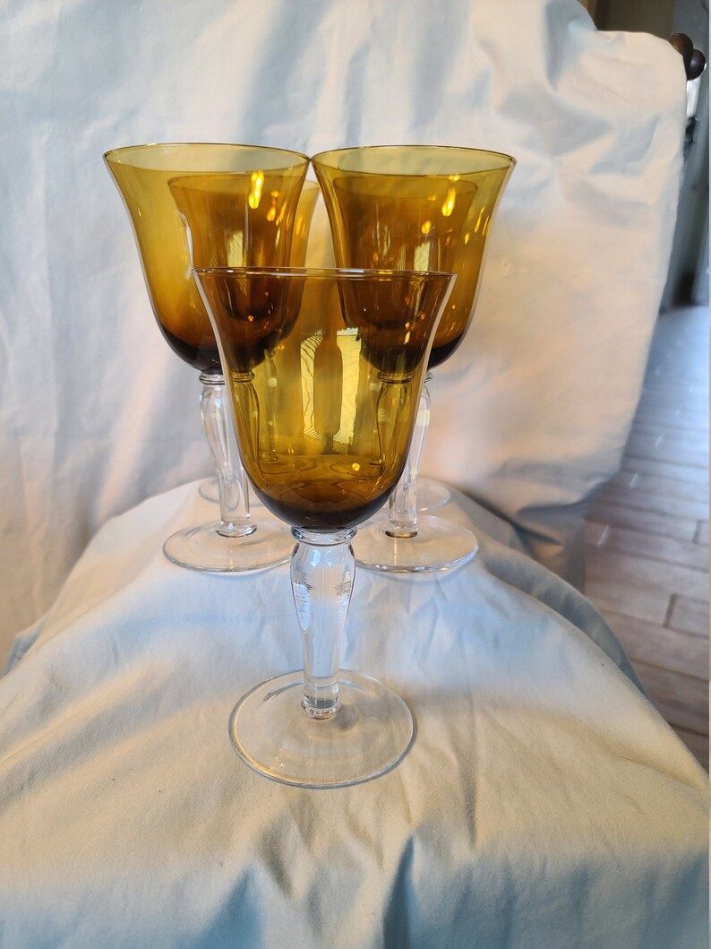 VINTAGE SET OF 5 amber wine glasses stemware barware vintage amber water goblets brown wine glass... | Etsy (US)