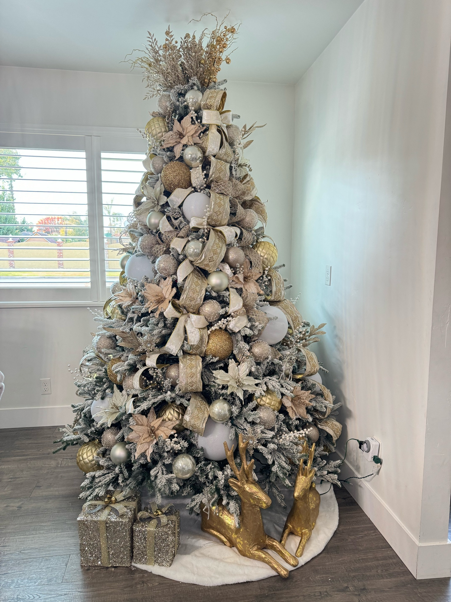 Shop my Christmas tree, Christmas tree ornaments and picks 

#LTKSeasonal #LTKstyletip #LTKhome