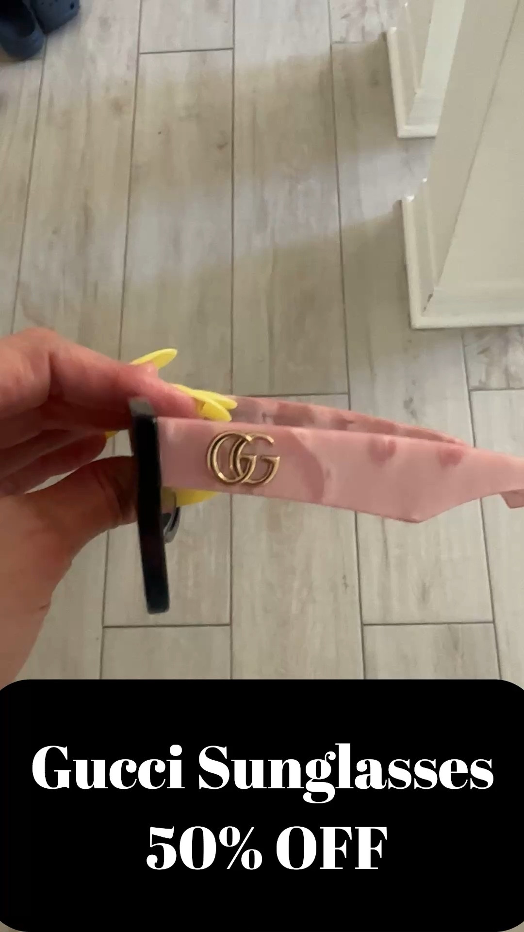Gucci sunglasses 50%off

#LTKSaleAlert #LTKTravel #LTKSeasonal