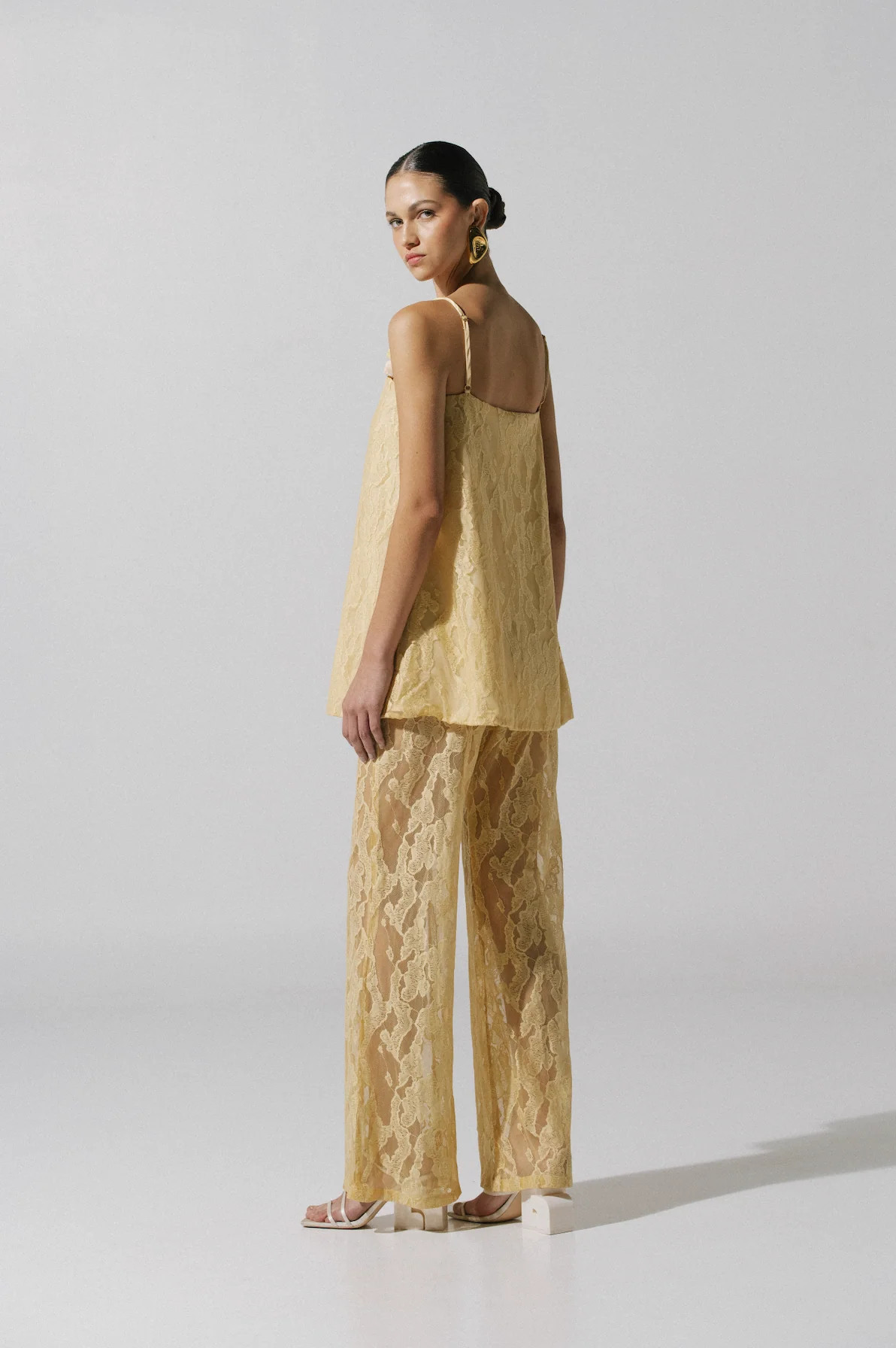 Porto Pants Yellow in Lace - Spring Summer 25 | BAOBAB INT