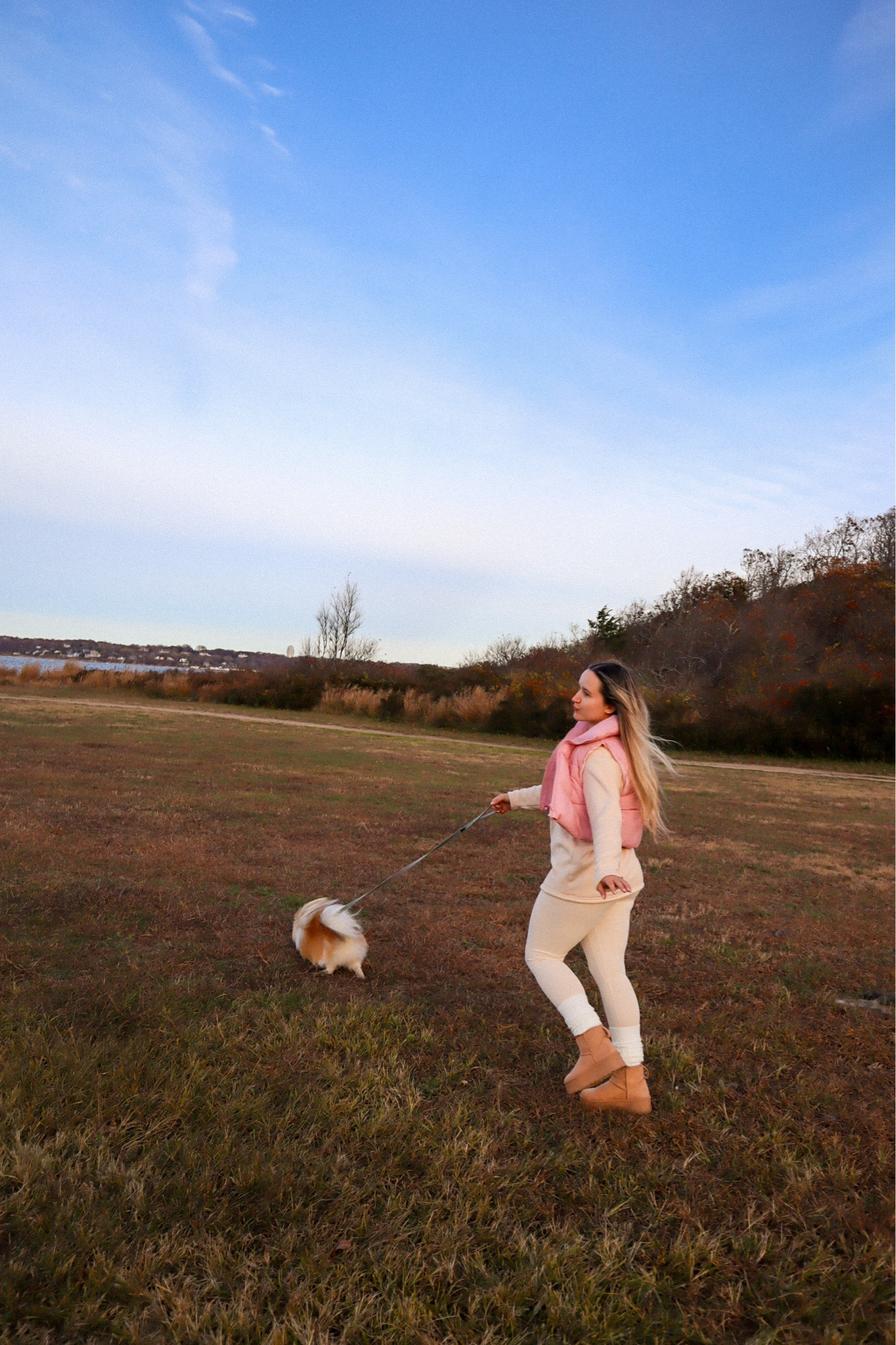 Comfy cozy cute💗✨ Living in these neutral sets. They are lined with faux fur on the inside and perfect to wear with a vest🙌🏼
#cozy #fall #falloutfit #vest #lounge #set #neutraloutfit #kneehighsocks #boots #booties 



#LTKfindsunder50 #LTKSeasonal #LTKGiftGuide