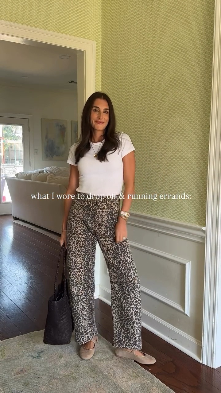 what I wore to drop off & running errands! Use code MARY15 to save on the jeans! 

#LTKFindsUnder100 #LTKxMadewell #LTKFindsUnder50