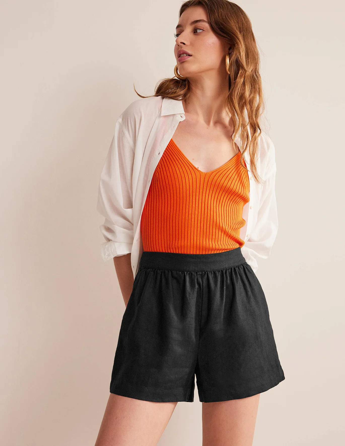 Pull-on Linen Shorts - Black | Boden (US)