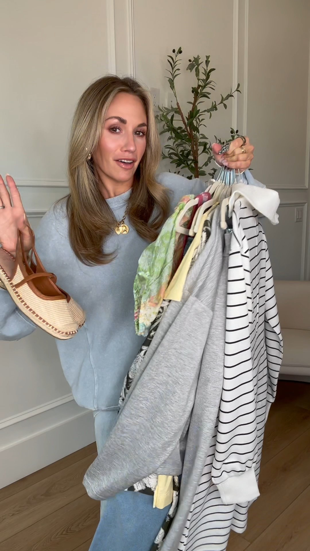 Random Walmart haul full of new arrivals and a little bit of everything from dresses to activewear! 

I tried on barrel jeans for the first time and I actually really like these! They aren’t too dramatic and are really flattering on my petite frame. 

This printed maxi dress is PERFECT for spring and would be the perfect baby shower, bridal shower, or Easter Sunday dress even. 

So many cute finds and more to come! 💙

#LTKPetite #LTKootd #LTKmomlife