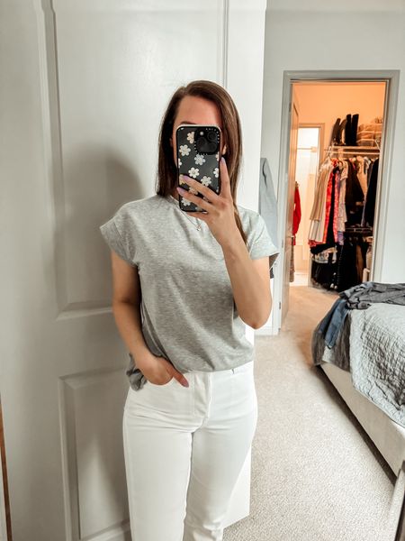 Amazon // white jeans // under $100 // spring outfit // ootd // summer // Levi’s // Amazon finds // what to buy on Amazon 

#LTKfindsunder100 #LTKworkwear #LTKstyletip
